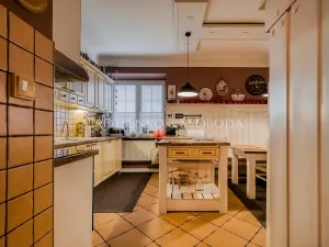 Prodej rodinného domu, Suchdol nad Lužnicí, Pražská, 180 m2