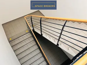 Pronájem obchodního prostoru, Průhonice, Uhříněveská, 2228 m2