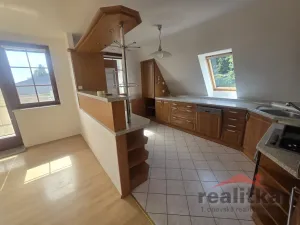 Pronájem bytu 3+kk, Opava, Slovenská, 120 m2