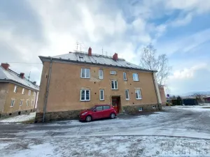 Prodej bytu 3+1, Krnov - Pod Bezručovým vrchem, Hlubčická, 68 m2