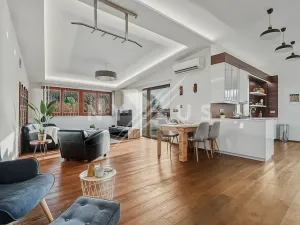 Prodej rodinného domu, Praha - Kyje, Hodějovská, 308 m2