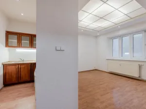 Pronájem bytu 2+kk, Praha - Smíchov, Jindřicha Plachty, 42 m2