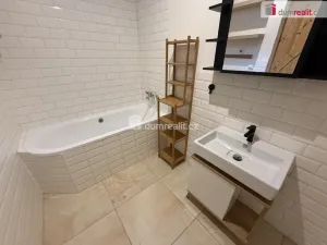 Pronájem bytu 2+kk, Jílové, Mírové nám., 52 m2
