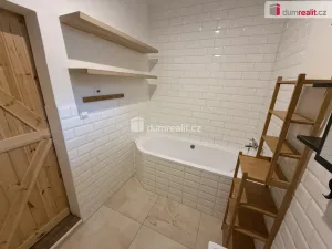Pronájem bytu 2+kk, Jílové, Mírové nám., 52 m2