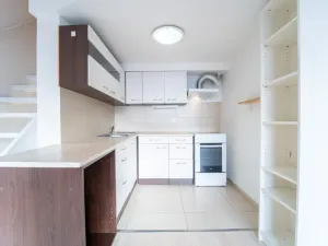 Pronájem bytu 2+kk, Hostivice, Čsl. armády, 46 m2