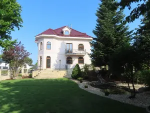 Prodej vily, Praha - Klánovice, Černilovská, 600 m2