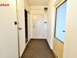 Pronájem bytu 1+1, Hradec Králové - Třebeš, Milady Horákové, 36 m2