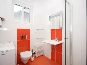 Pronájem bytu 1+kk, Praha - Libeň, Heydukova, 40 m2