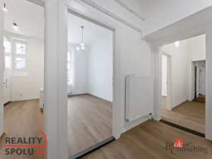 Pronájem bytu 3+1, Praha - Karlín, Sokolovská, 72 m2