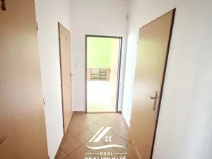 Pronájem kanceláře, Hlučín, Ostravská, 22 m2