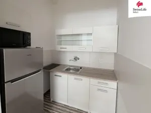 Pronájem bytu 1+kk, Úpice, Spojenců, 33 m2