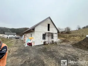 Prodej rodinného domu, Medonosy - Chudolazy, 102 m2