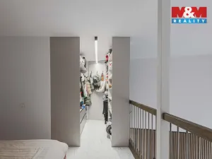 Prodej bytu 4+kk, Klatovy - Klatovy III, Husovo náměstí, 78 m2