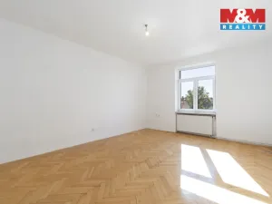 Pronájem bytu 1+1, Český Těšín, Odboje, 49 m2