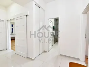 Prodej bytu 3+kk, Praha - Smíchov, Svornosti, 75 m2