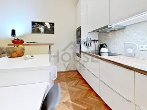 Prodej bytu 3+kk, Praha - Smíchov, Svornosti, 75 m2