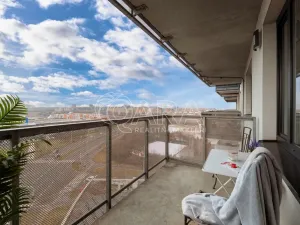 Pronájem bytu 1+kk, Praha - Stodůlky, Holýšovská, 12052 m2