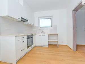 Pronájem bytu 1+kk, Liberec - Liberec XI-Růžodol I, Londýnská, 38 m2