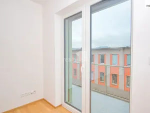 Pronájem bytu 1+kk, Liberec - Liberec XI-Růžodol I, Londýnská, 34 m2