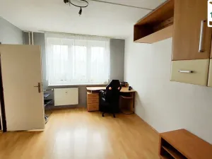 Pronájem bytu 1+1, Cheb, Přátelství, 35 m2