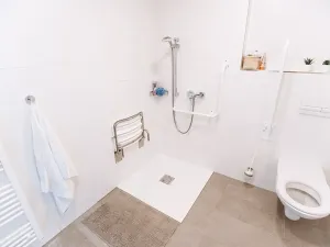 Pronájem pokoje, Praha - Holešovice, Na zátorách, 30 m2