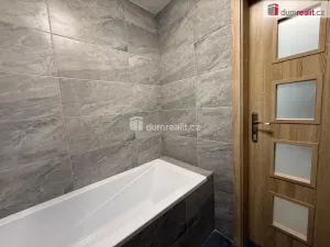 Pronájem bytu 2+kk, Neratovice, Školní, 35 m2