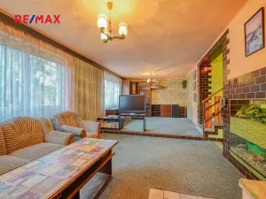 Prodej rodinného domu, Vrčeň, 437 m2