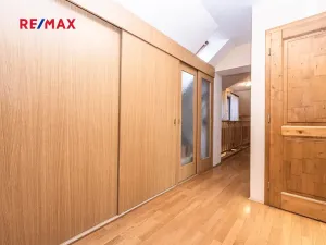 Pronájem rodinného domu, Mirošovice, Senohrabská, 150 m2