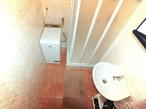 Pronájem bytu 1+kk, Praha - Háje, Hlavatého, 27 m2