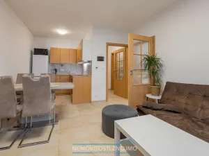 Pronájem bytu 2+kk, Znojmo, Krátká, 50 m2