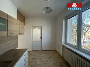 Pronájem bytu 2+1, Ústí nad Labem - Bukov, Bratří Čapků, 50 m2