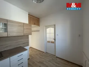 Pronájem bytu 2+1, Ústí nad Labem - Bukov, Bratří Čapků, 50 m2