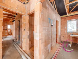 Prodej rodinného domu, Dalešice, 189 m2