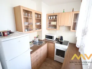 Pronájem bytu 1+kk, Hradec Králové - Pražské Předměstí, Hrubínova, 39 m2