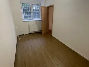 Pronájem bytu 2+kk, Praha - Nusle, Čiklova, 37 m2