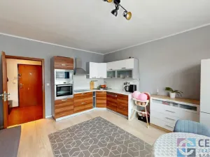 Pronájem bytu 2+kk, Jablonec nad Nisou, Vysoká, 42 m2