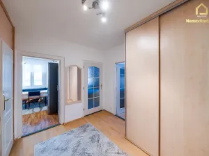 Prodej bytu 3+1, Ostrava, Slavíkova, 70 m2