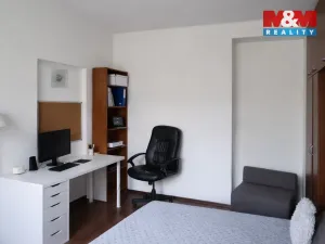 Pronájem bytu 1+1, Praha - Košíře, Mikšovského, 32 m2