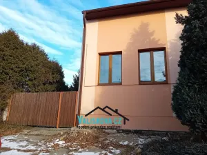 Prodej historického objektu, Kroměříž - Vážany, 831 m2