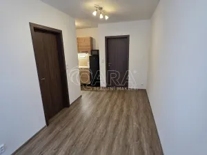 Pronájem bytu 2+kk, Kralupy nad Vltavou, Nádražní, 38 m2