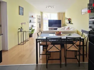 Pronájem bytu 4+kk, Liberec - Liberec VI-Rochlice, Nádvorní, 83 m2