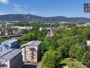 Pronájem bytu 4+kk, Liberec - Liberec VI-Rochlice, Nádvorní, 83 m2