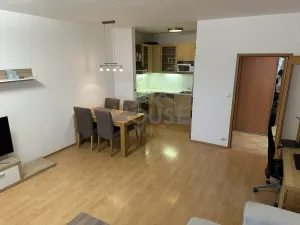 Prodej bytu 2+kk, Praha - Horní Měcholupy, R.A. Dvorského, 64 m2