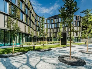 Pronájem kanceláře, Praha - Karlín, Pernerova, 204 m2