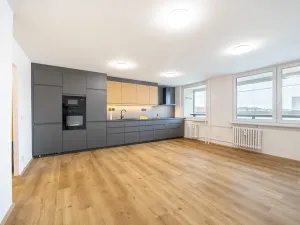 Prodej bytu 3+kk, Praha - Stodůlky, Bellušova, 81 m2