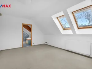 Prodej bytu 5+kk, Praha - Dolní Měcholupy, Za kovárnou, 219 m2