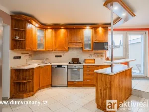 Prodej rodinného domu, Vraňany, 223 m2