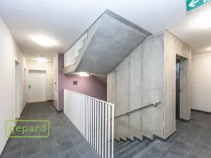 Pronájem bytu 1+kk, Hostivice, Cihlářská, 30 m2