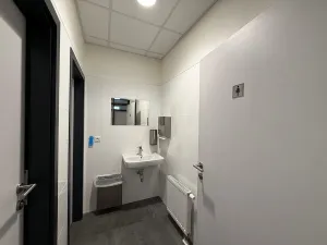 Pronájem kanceláře, Brno - Štýřice, Pražákova, 18 m2