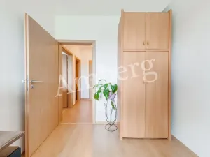 Pronájem bytu 3+kk, Praha - Písnice, Švihovská, 61 m2